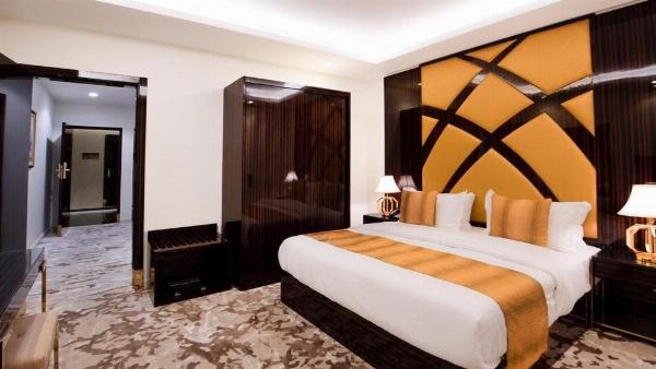 Golden Dream Hotel image 40